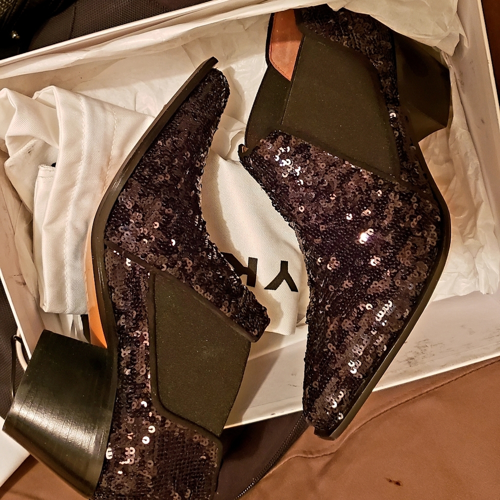 Women shoes